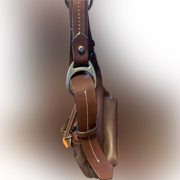 Dooney & Burke Vintage Women’s pebbled leather Medium Shoulder bag - Picture 8 of 9